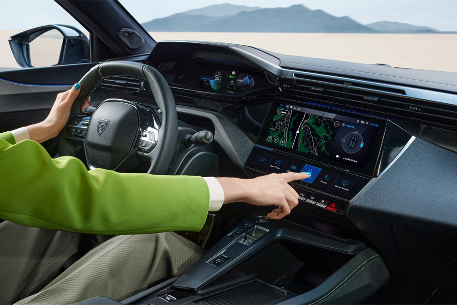 408 gps navigator in UAE