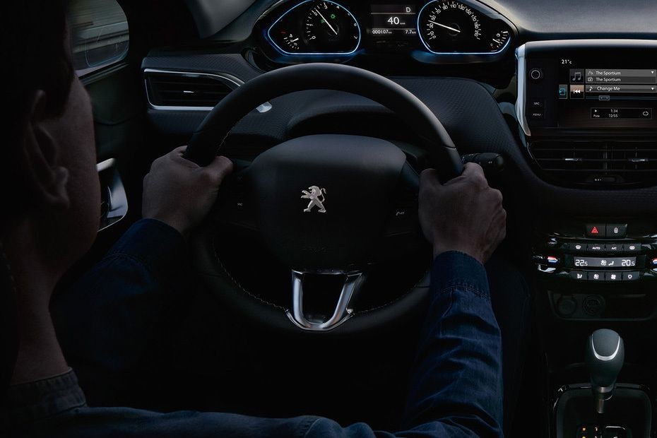 Peugeot 2008 (2015-2022) Steering Wheel in UAE