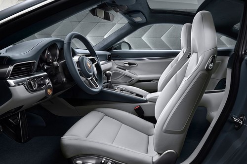 911 (2022-2023) Passenger Seat