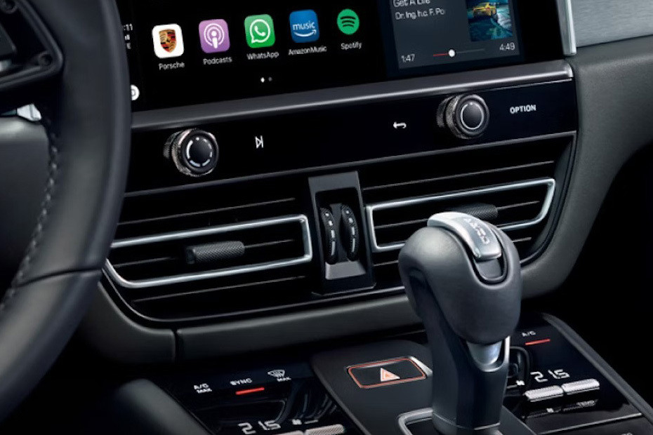 Front AC Controls of Porsche Macan in UAE