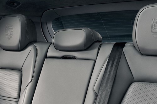 Cayenne  (2022-2024) Rear Seat Head rest