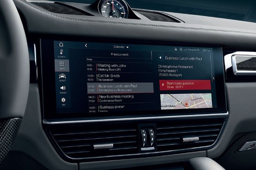 Cayenne  (2022-2024) touch screen