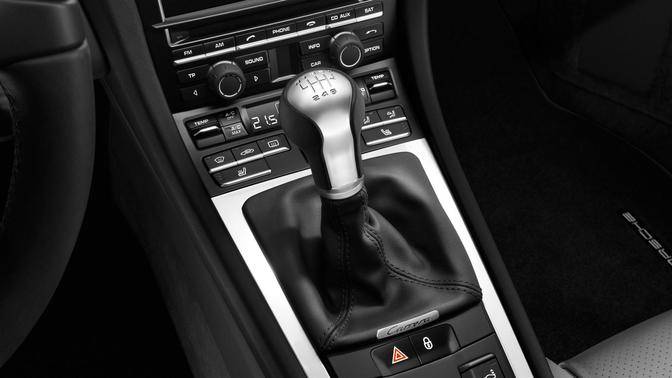 Porsche 911 Carrera 4S Cabriolet Gear Shifter Porsche 911 Carrera 4S Cabriolet Gear Shifter