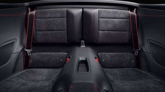 Porsche 911 Carrera 4 GTS Cabriolet Rear Seats Porsche 911 Carrera 4 GTS Cabriolet Rear Seats