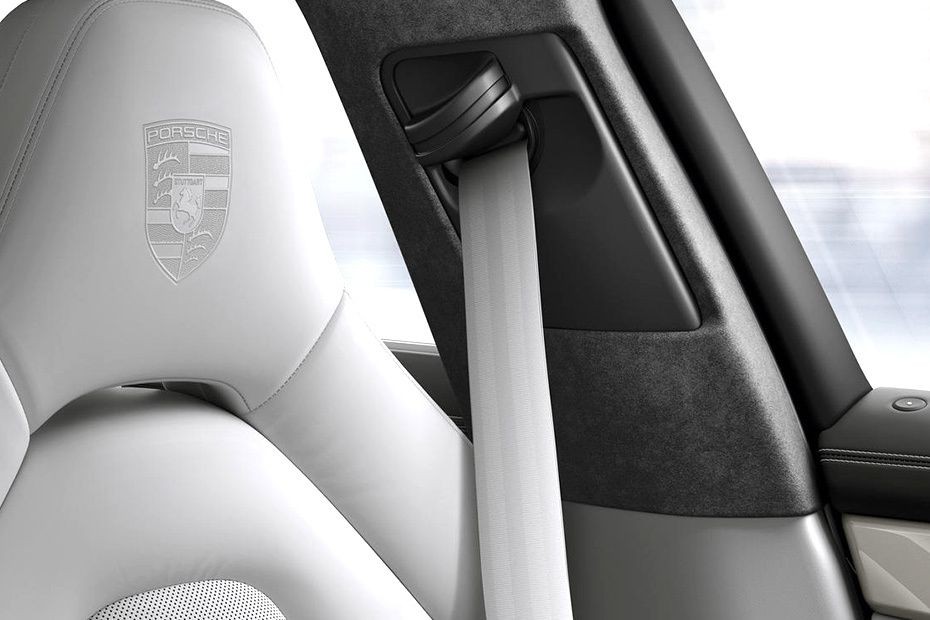 Panamera Seat Belt in UAE