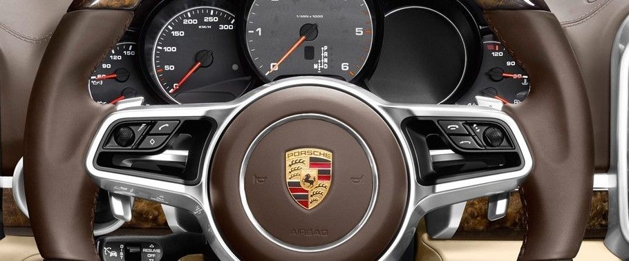 Porsche Cayenne S Multi Function Steering