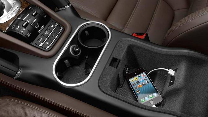 Power Accessories Outlet View of Porsche Cayenne S Diesel Power Accessories Outlet View of Porsche Cayenne S Diesel