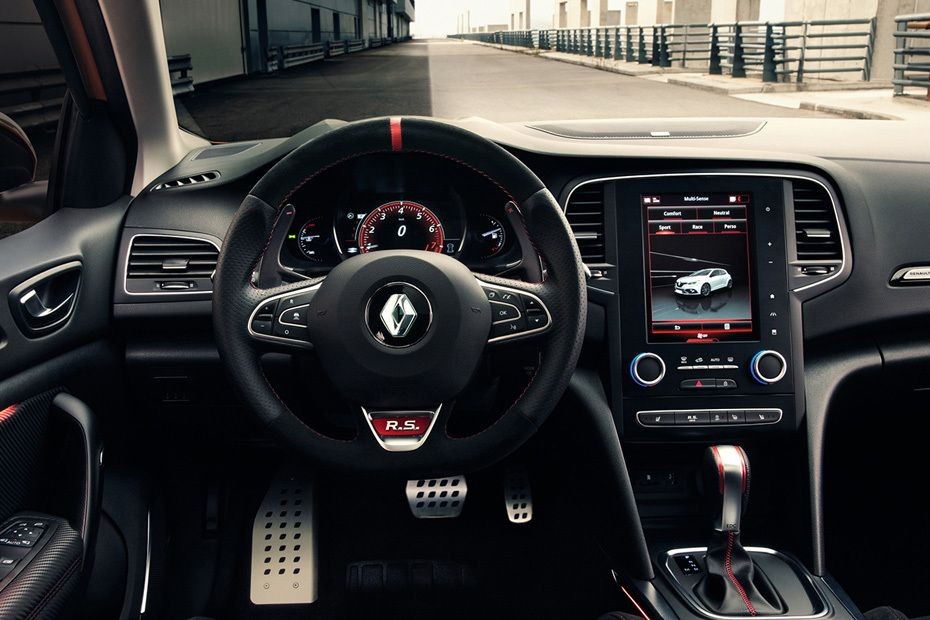 Dashboard View of Megane RS in UAE