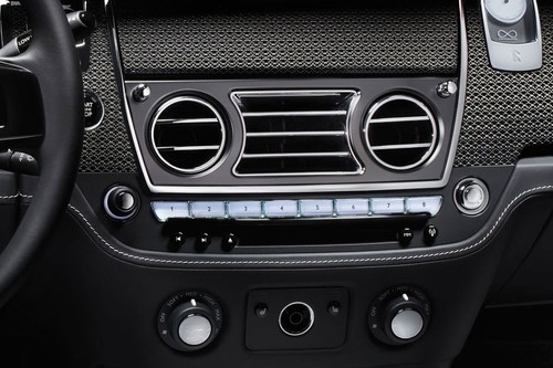 Side AC Controls of Rolls Royce Dawn