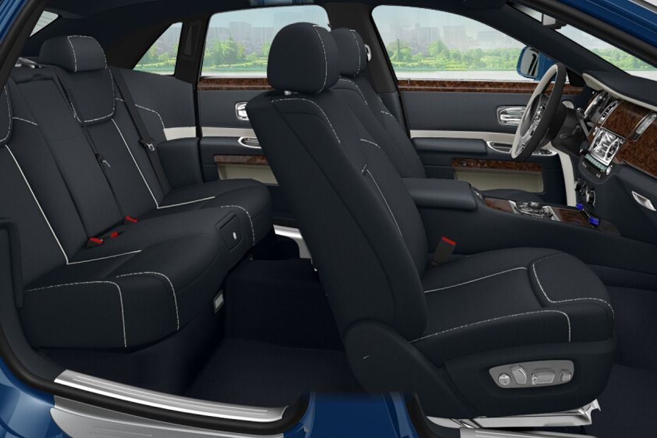 Discontinued Rolls Royce Ghost Features & Specs