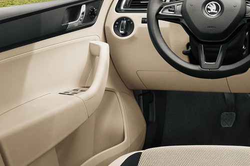 Skoda Rapid Drivers Side In Side Door Controls