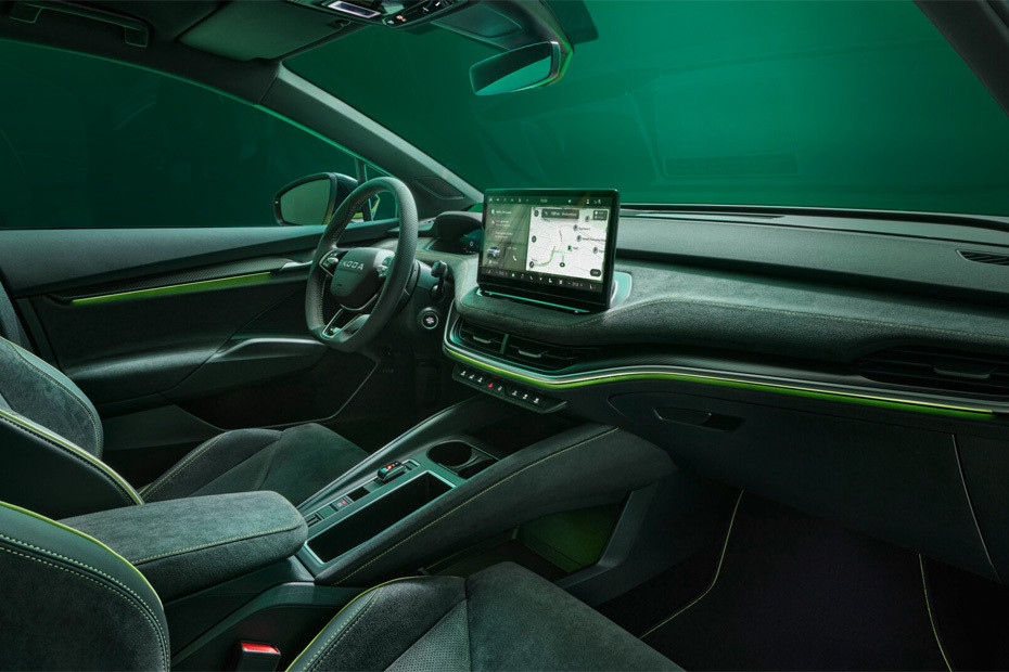 Dashboard View of Elroq RS in UAE