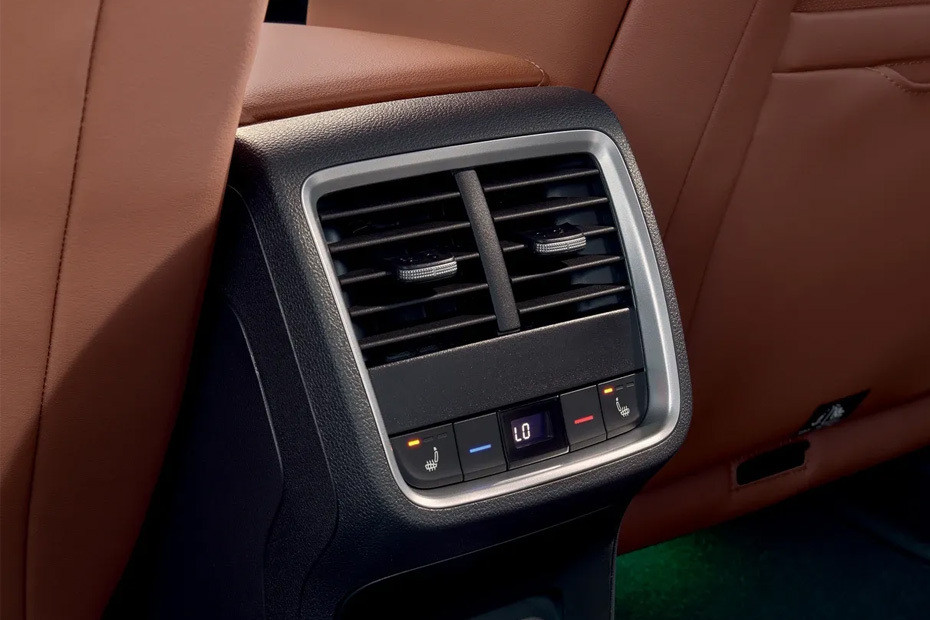 Octavia Rear AC Controls in UAE