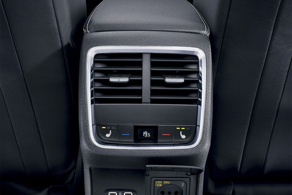 Octavia (2022-2024) Rear AC Controls in UAE