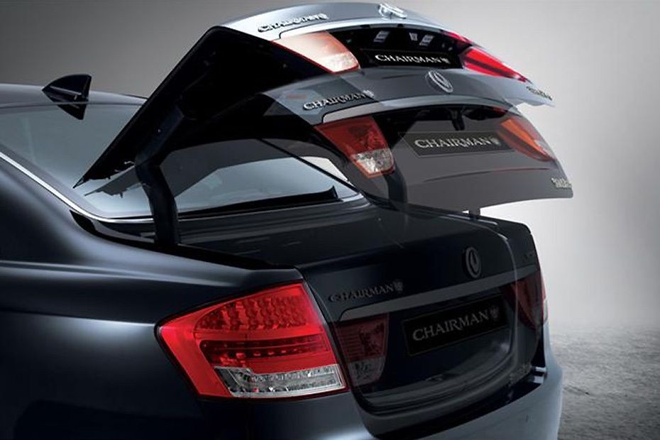 Chairman W Trunk Open in UAE