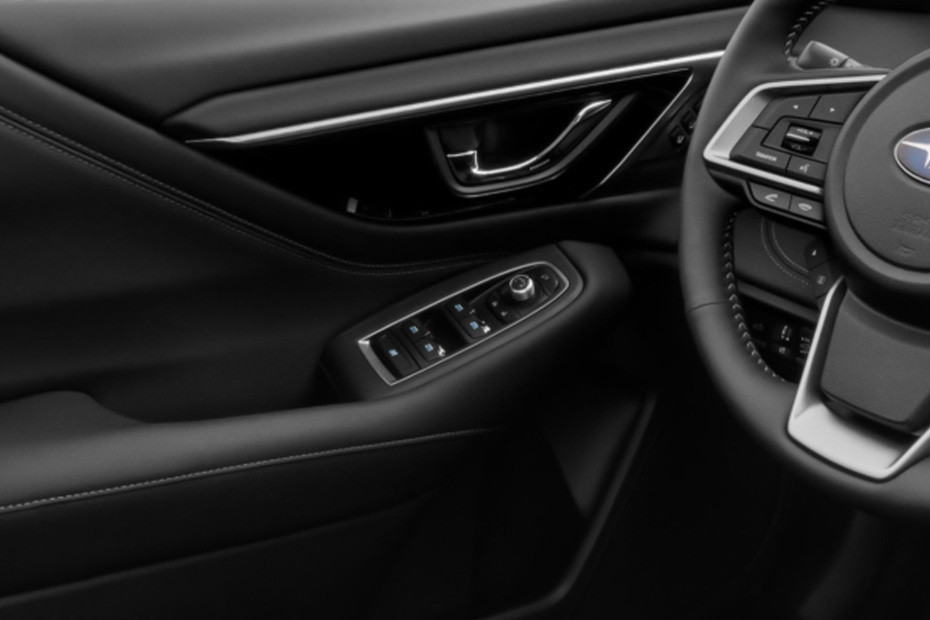 Subaru Outback Drivers Side In Side Door Controls in UAE