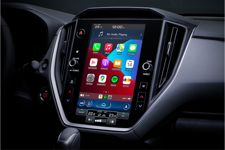 Stereo View of Crosstrek in UAE