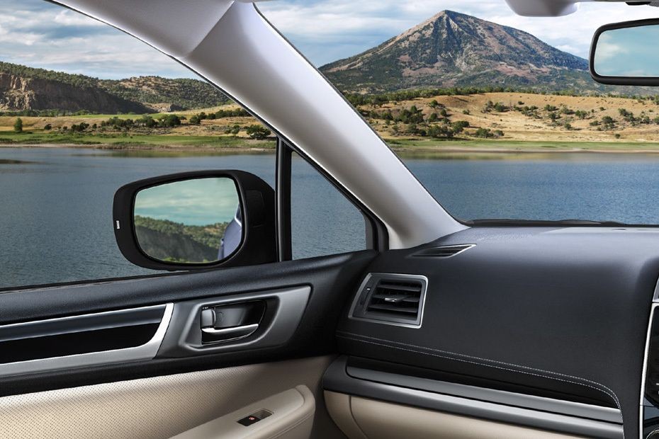 Subaru Outback (2012-2021) Passengers View in UAE