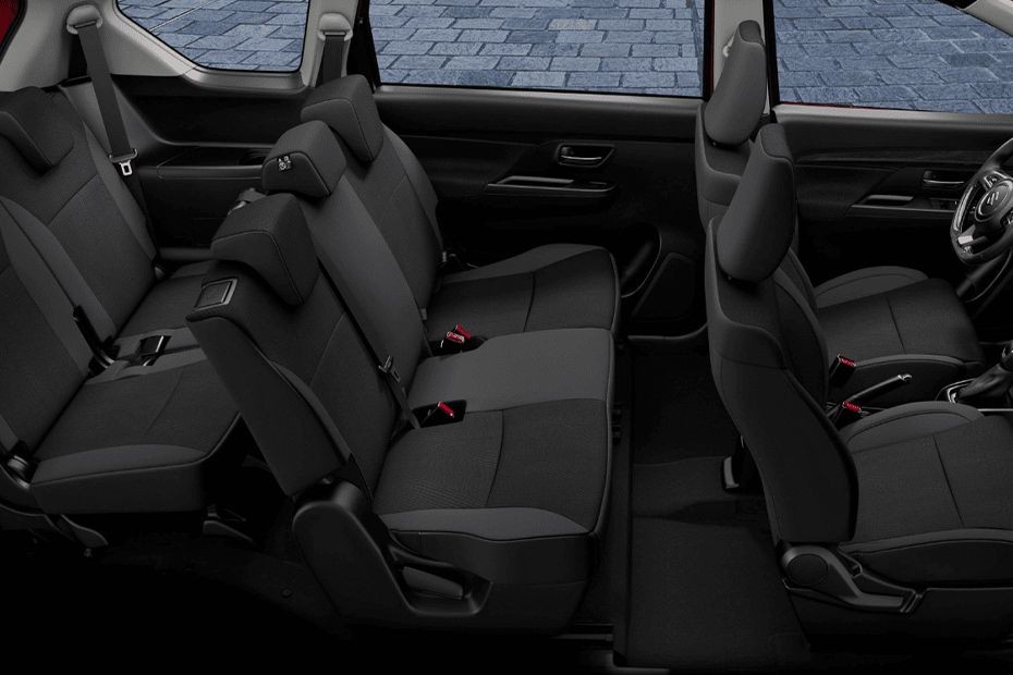 Suzuki Ertiga Front And Rear Seats Together in UAE