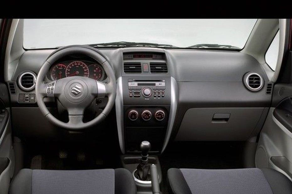 Dashboard View of SX4 in UAE