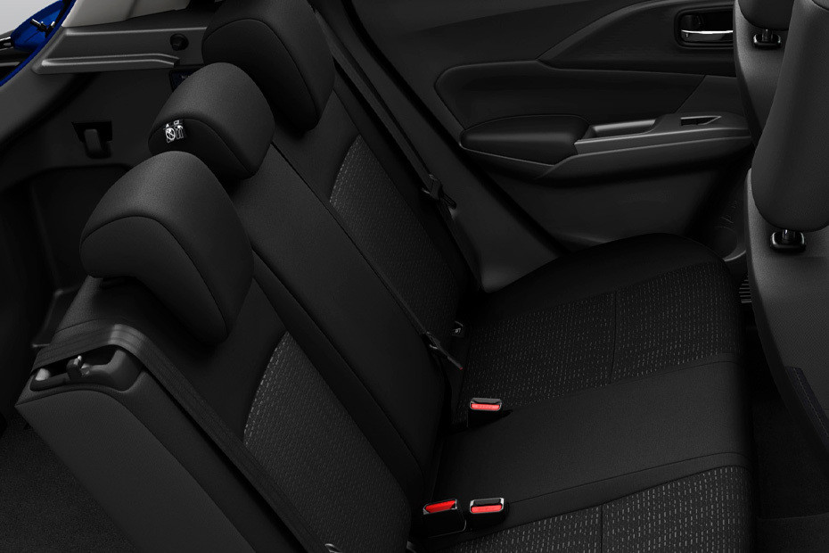 Suzuki Swift Rear Seats Suzuki Swift Rear Seats