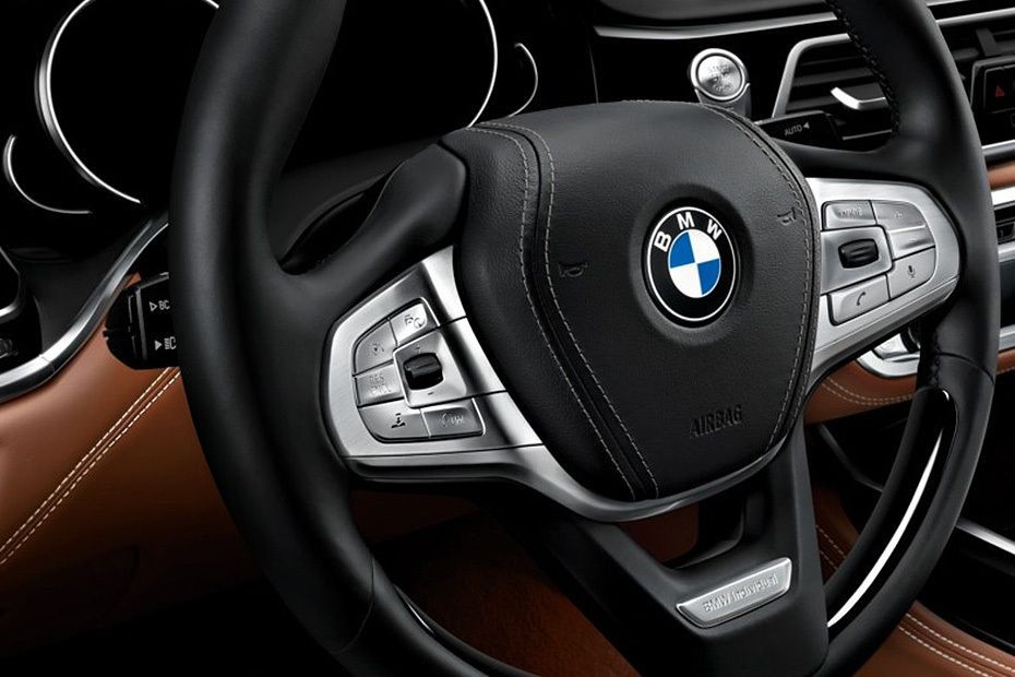 BMW 6 Series Gran Turismo Multi Function Steering in UAE