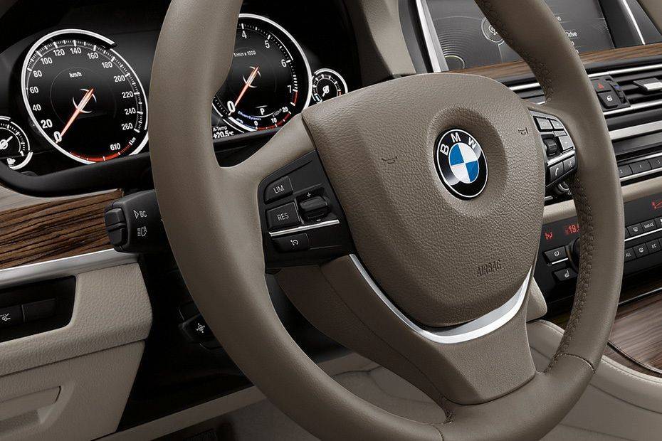 BMW Active Hybrid 5 Multi Function Steering BMW Active Hybrid 5 Multi Function Steering