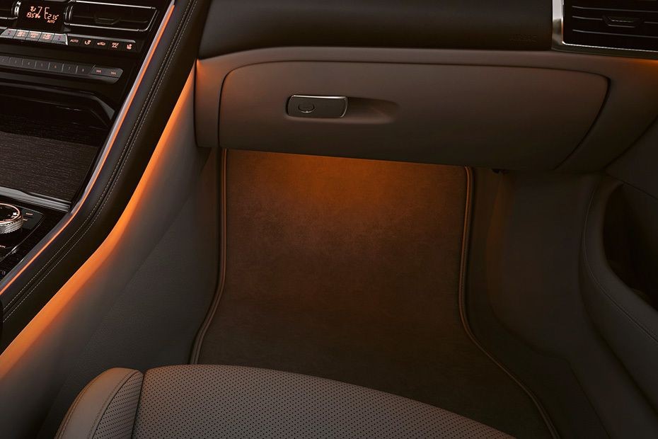 BMW 8 Series Convertible Glove Box in UAE