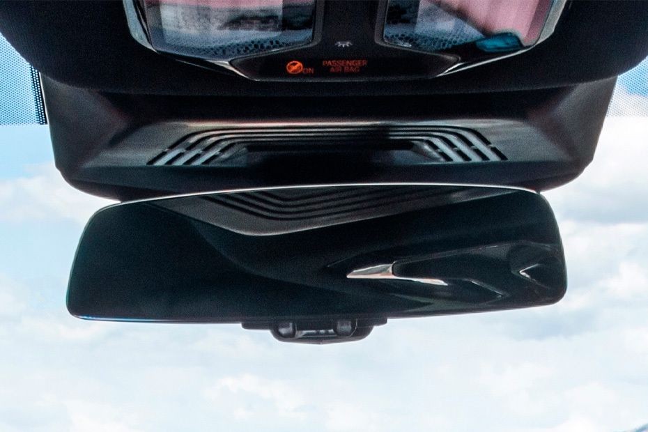 IX Courtesy Lamps in UAE