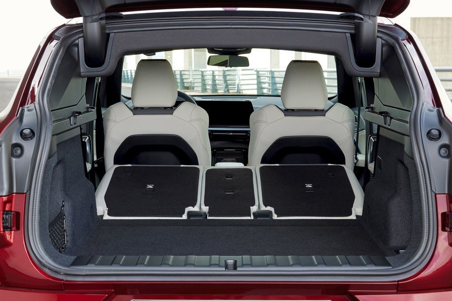 Folding Seats of BMW IX2 in UAE