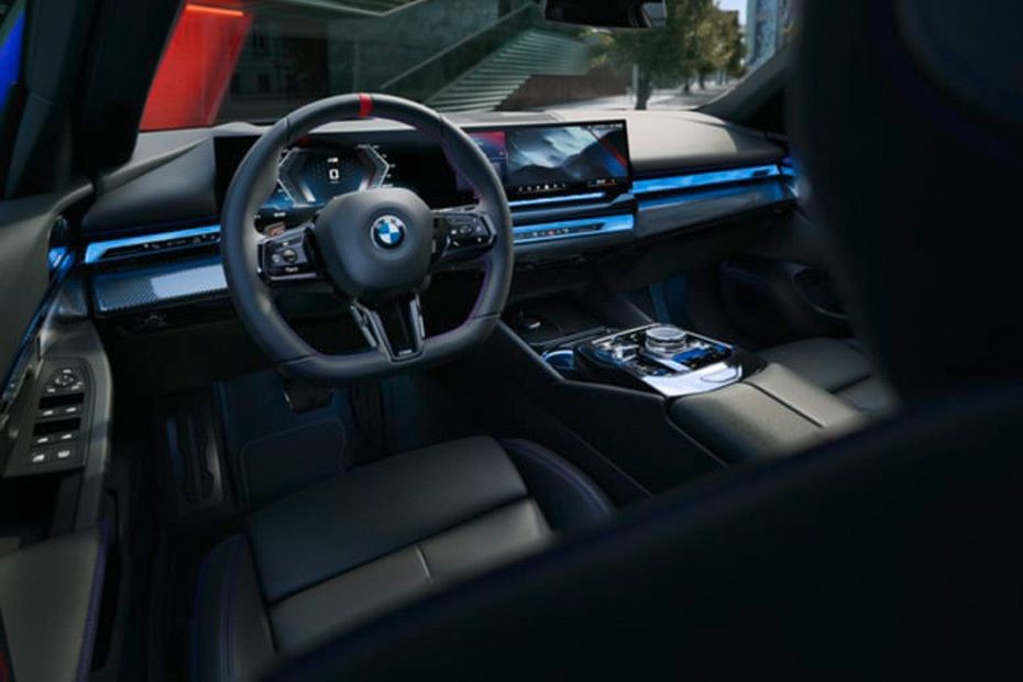 Dashboard View of i5 in UAE