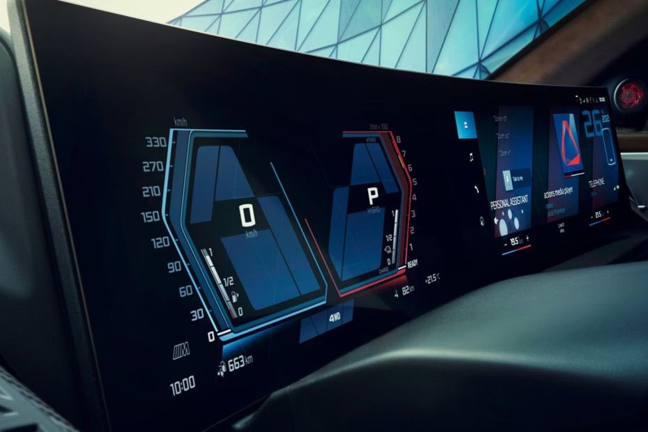 Stereo View of XM in UAE