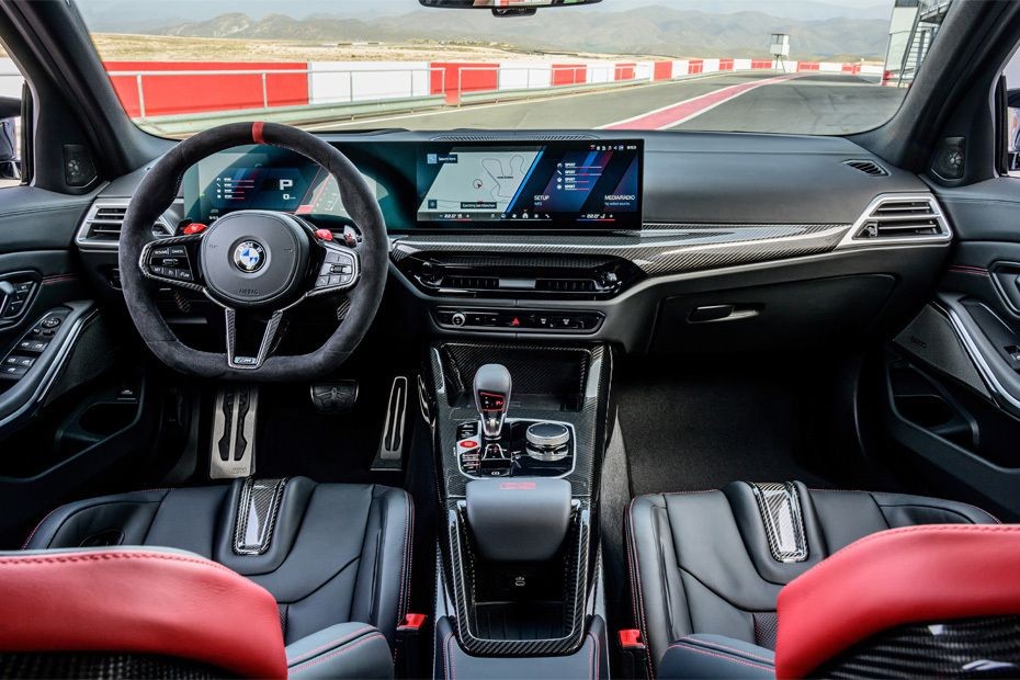 Dashboard View of M3 Touring in UAE