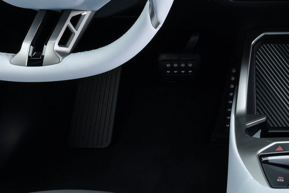 IX3 Richbrook Competition Foot Pedal Set