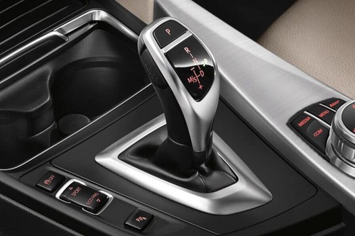 BMW 3 Series Sedan Gear Shifter
