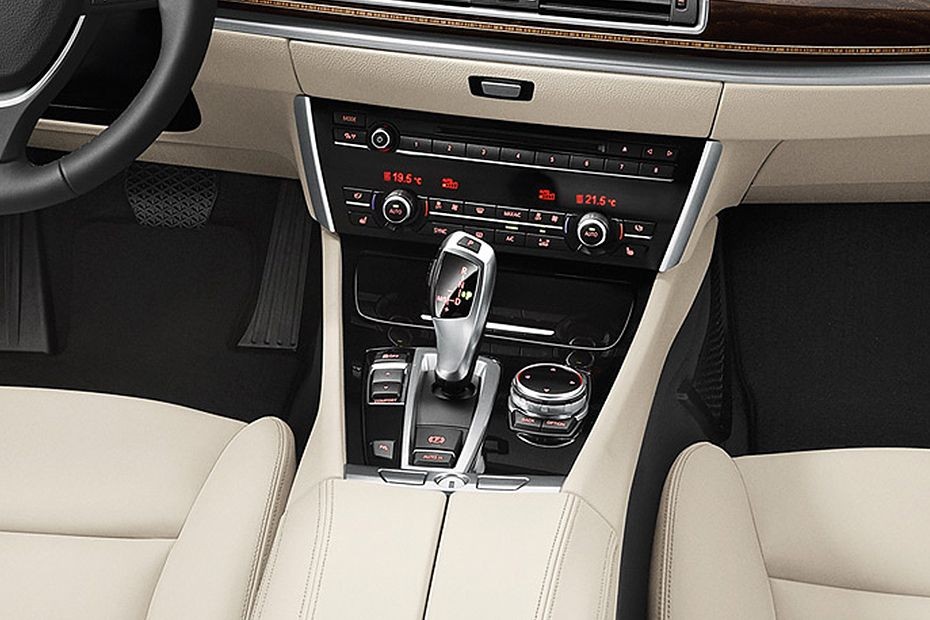BMW 5 Series Gran Turismo Gear Shifter in UAE
