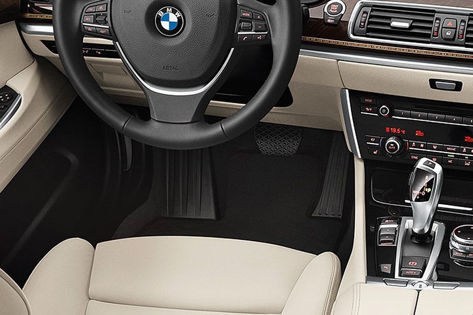 5 Series Gran Turismo Richbrook Competition Foot Pedal Set in UAE