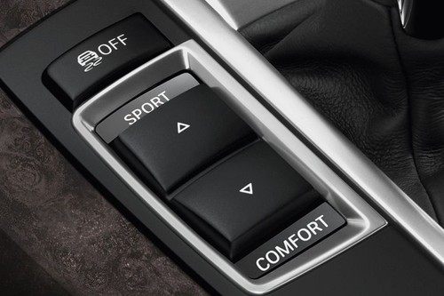 Center Controls of BMW 6 Series Coupe