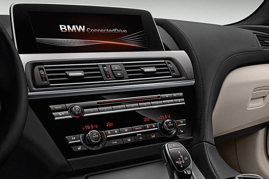 Side AC Controls of BMW 6 Series Coupe Side AC Controls of BMW 6 Series Coupe