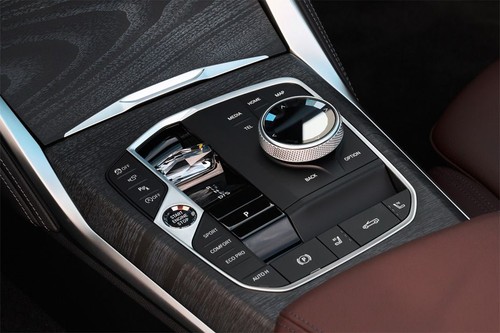 Center Controls of BMW 4 Series Convertible
