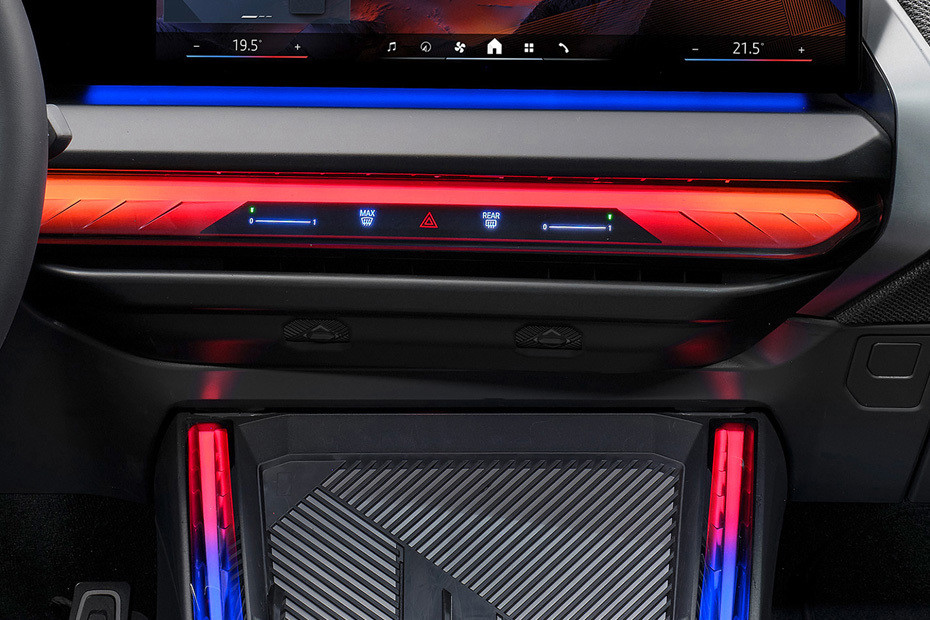 Front AC Controls of BMW X3 in UAE