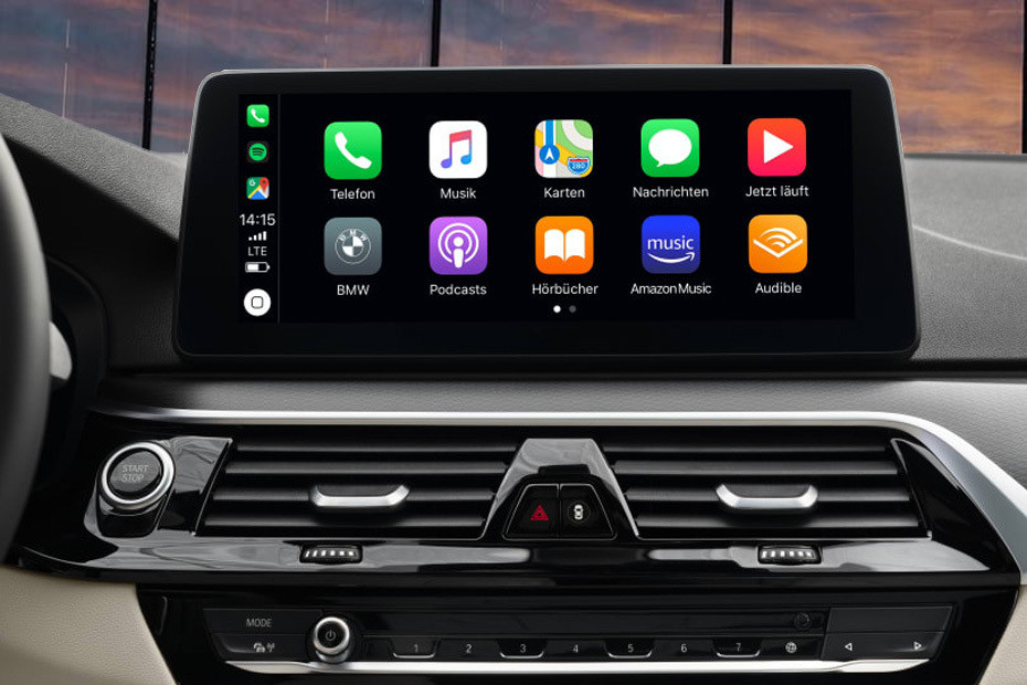 Stereo View of X4 in UAE