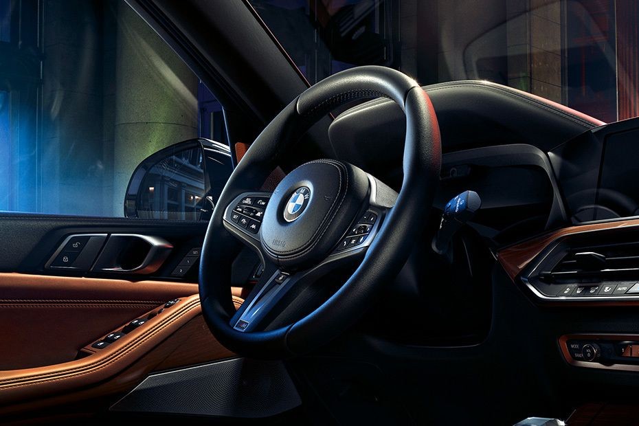 BMW X5 (2022-2023) Steering Wheel in UAE