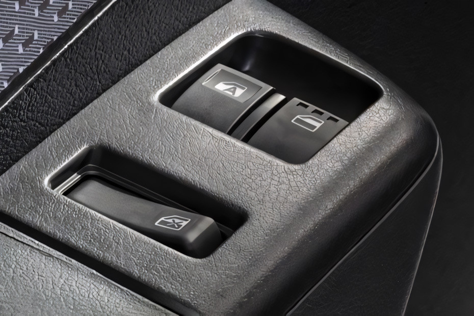 Toyota Liteace Drivers Side In Side Door Controls Toyota Liteace Drivers Side In Side Door Controls