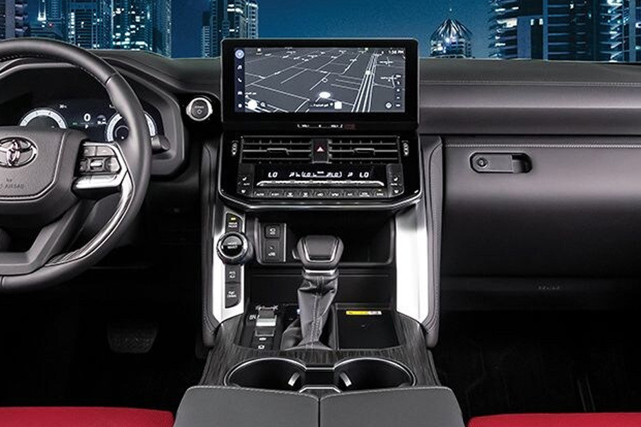 Land Cruiser Hybrid Center Console in UAE