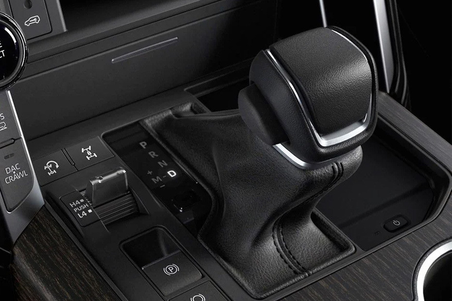 Toyota Land Cruiser Hybrid Gear Shifter in UAE