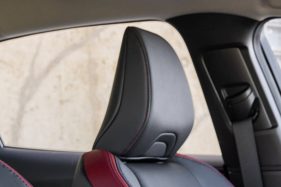 Prius Front Seat Headrest Prius Front Seat Headrest