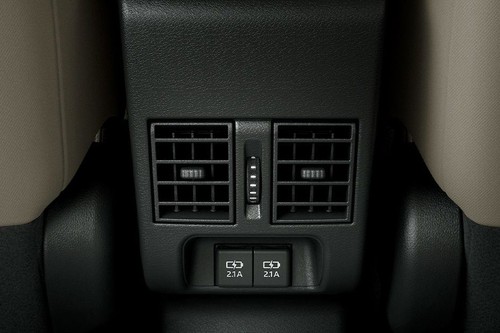 Yaris Sedan Rear AC Controls