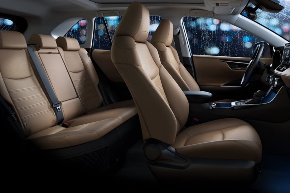 Toyota RAV 4 Front And Rear Seats Together in UAE