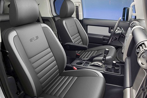 FJ Cruiser Front Seats